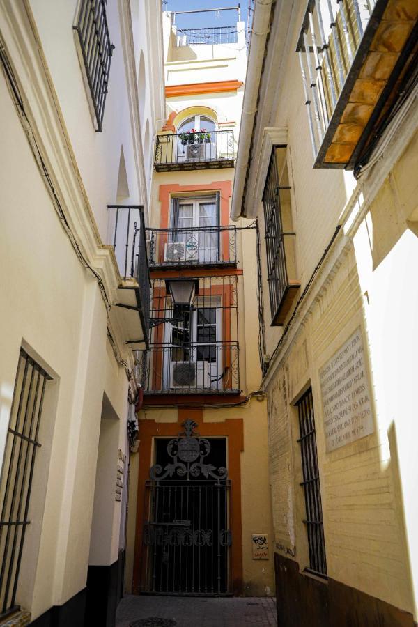 Calle Abades Centro De Sevilla Luaran gambar